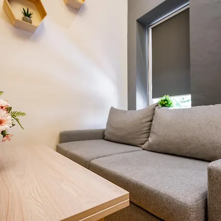 Fainorent 3-кімн Loft 2 центр до 10- гостей * Odessa