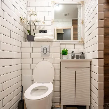 Fainorent 3-кімн Loft 2 центр до 10- гостей * Odessa