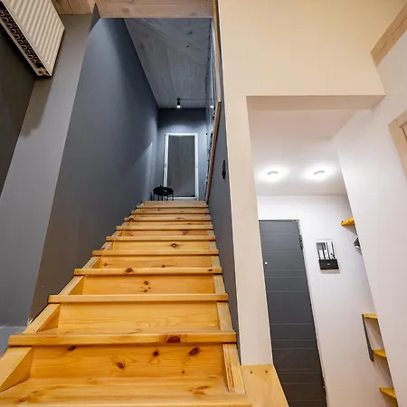 Fainorent 3-кімн Loft 2 центр до 10- гостей *