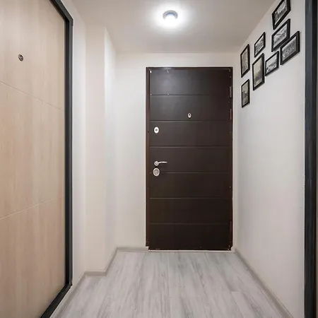 Fainorent 3-кімн Loft 2 центр до 10- гостей Apartment Odessa