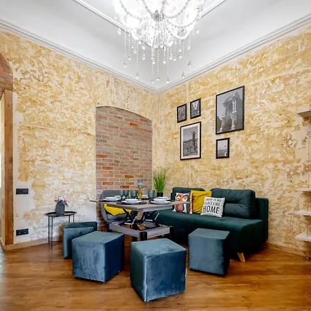 Apartment Fainorent 3-кімн Loft 2 центр до 10- гостей