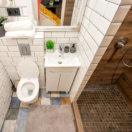 Fainorent 3-кімн Loft 2 центр до 10- гостей