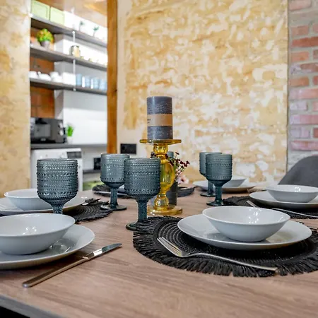 Fainorent 3-кімн Loft 2 центр до 10- гостей